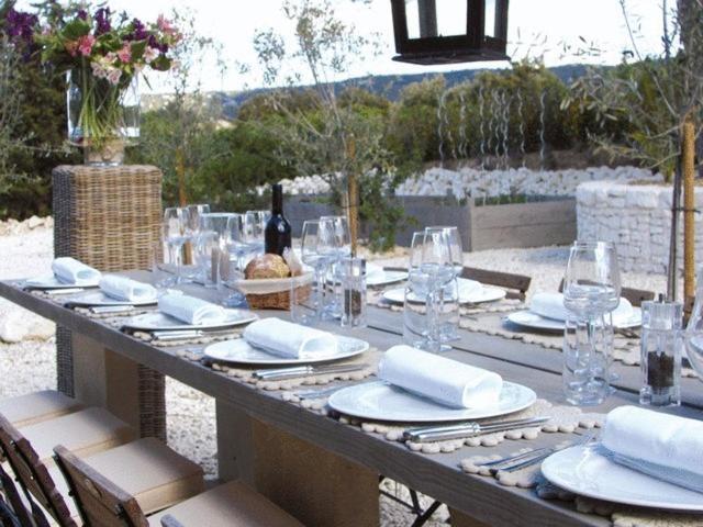 L'Auberge De L'Aubergine Eygalières Extérieur photo